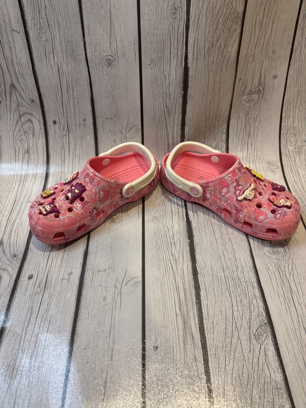 CROCS Kids size 4 Pink Hello Kitty Sanrio Clog Sandals with Charm Accents - Picture 5 of 7